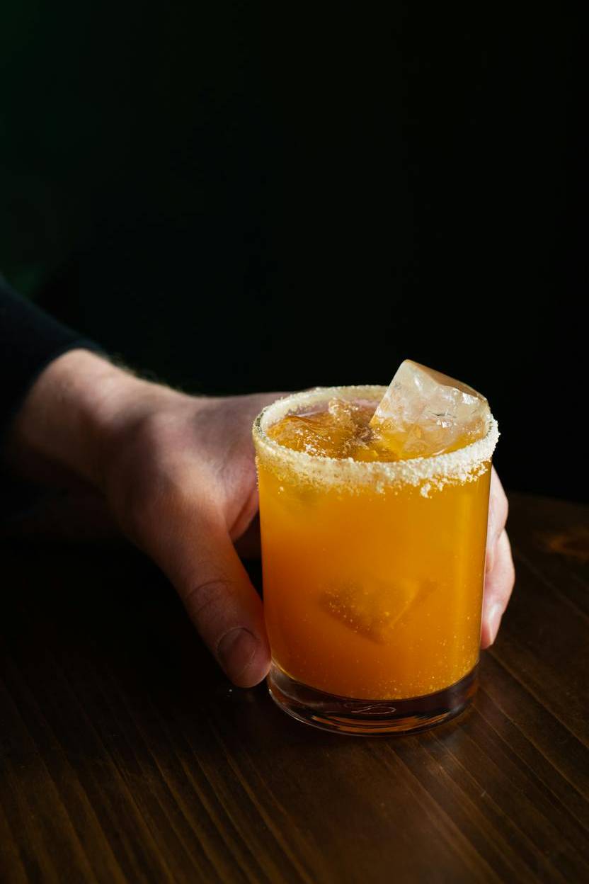 Foto presentación Mezcal León de Guerrero Cóctel Mix Tamarindo